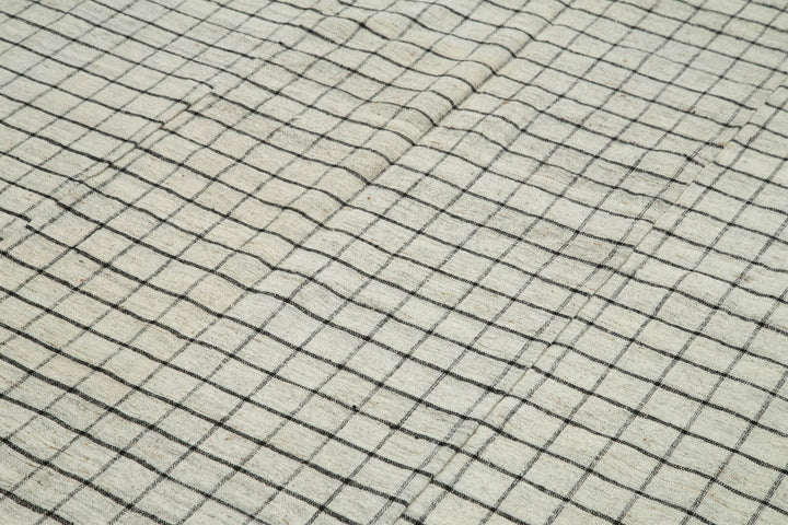 7x10 White Vintage Kilim Rug - 28553