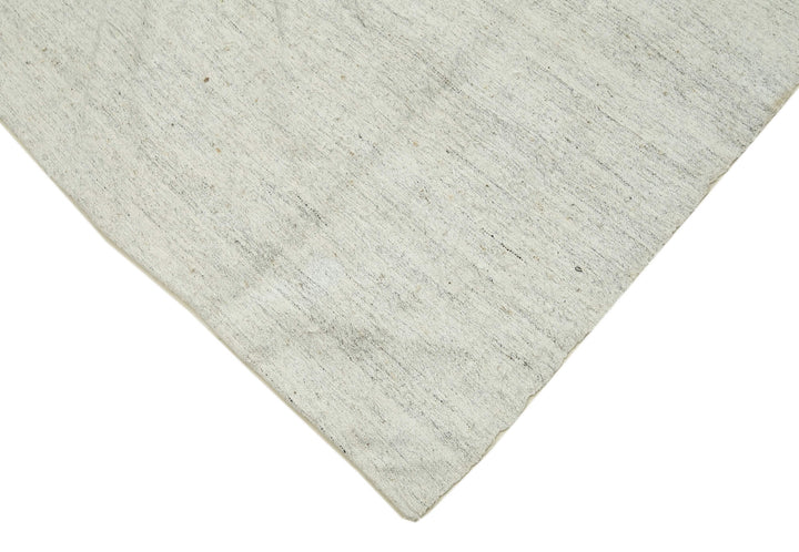 6x11 White Vintage Kilim Rug - 28562