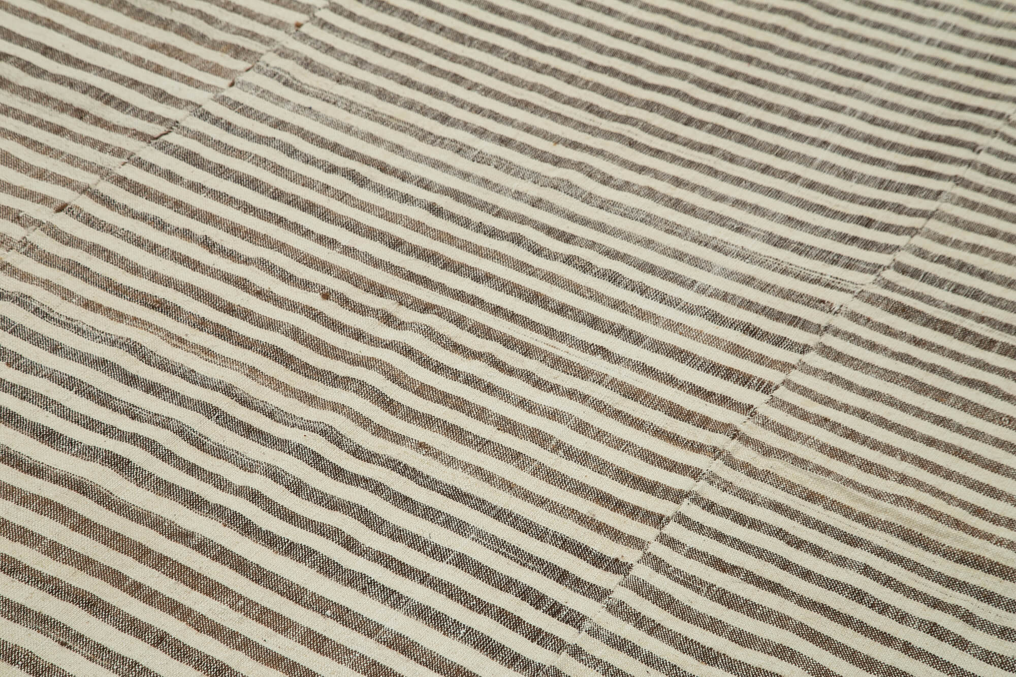 6x10 Beige Vintage Kilim Rug - 28576
