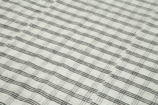 6x10 White Vintage Kilim Rug - 28581