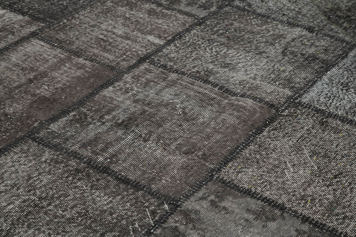 10x13 Black Patchwork Rug - 28786