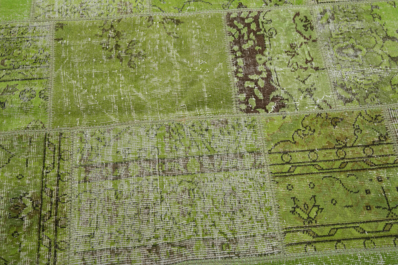 5x5 Green Round Patchwork Rug - 29200