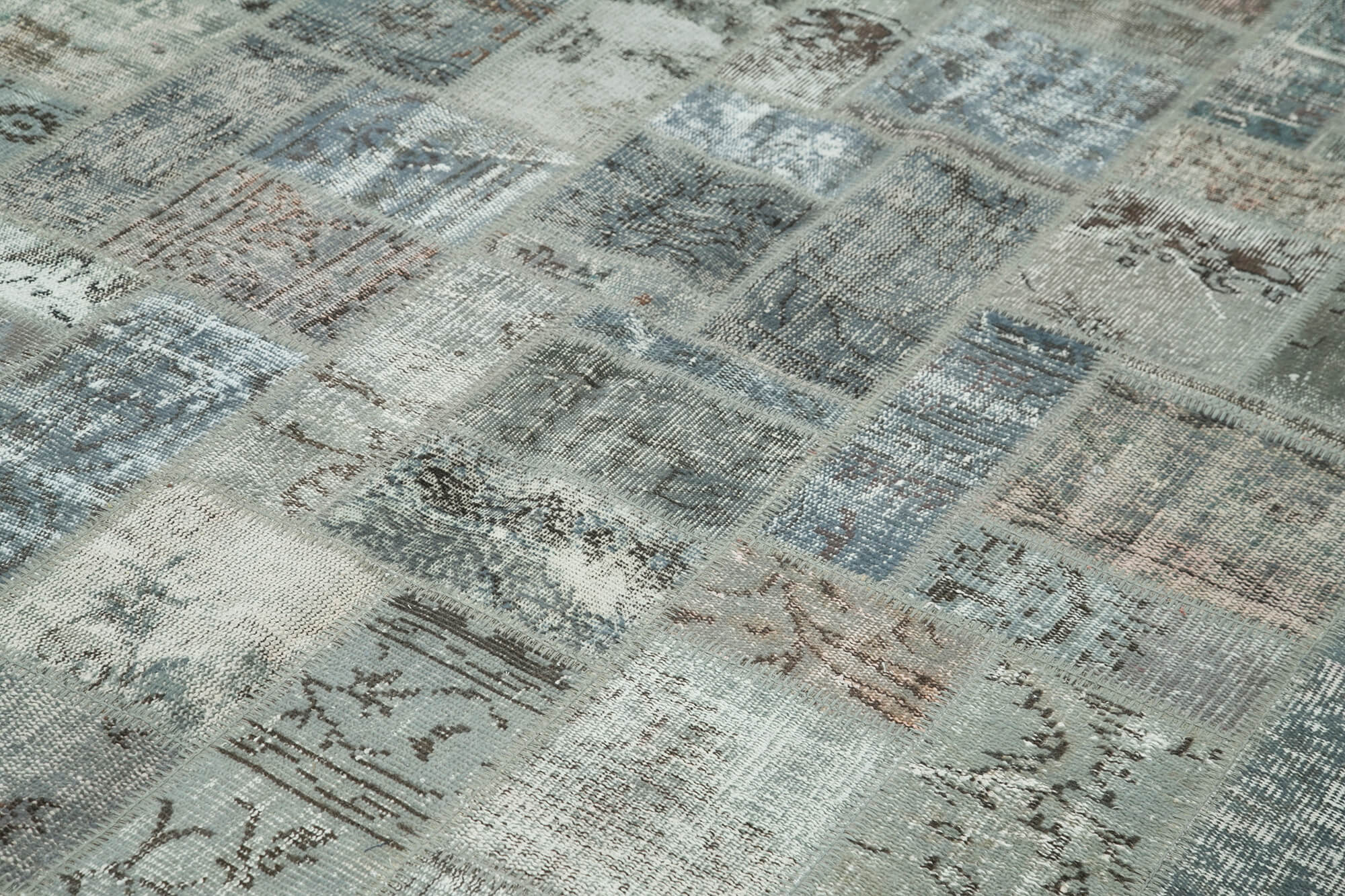 7x10 Grey Modern Patchwork Rug - 29612
