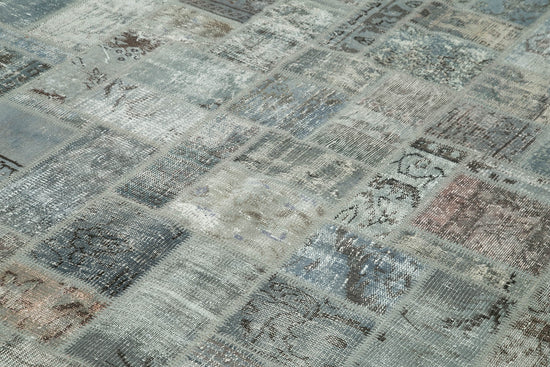 7x10 Grey Modern Patchwork Rug - 29614