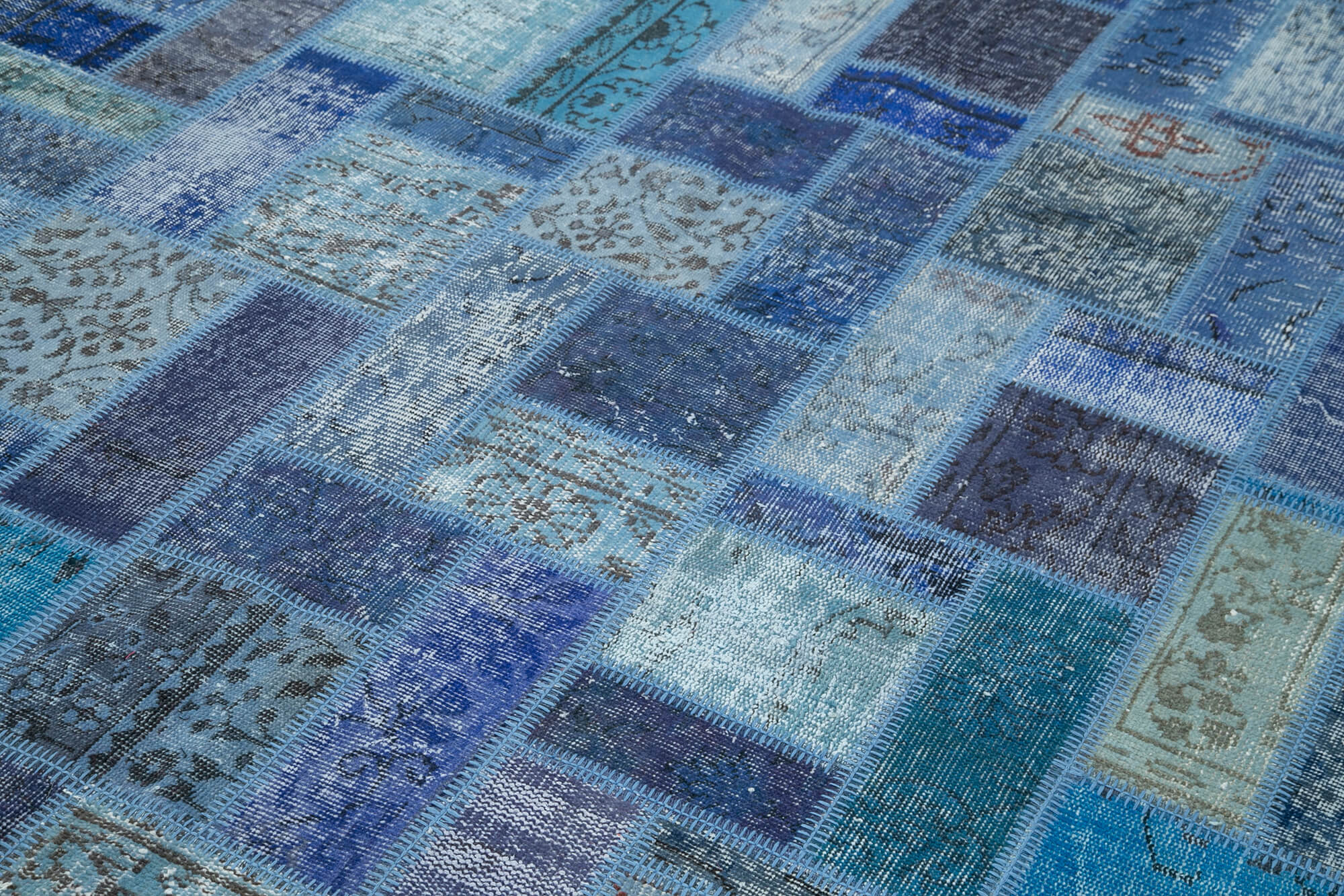 7x10 Blue Modern Patchwork Rug - 29637