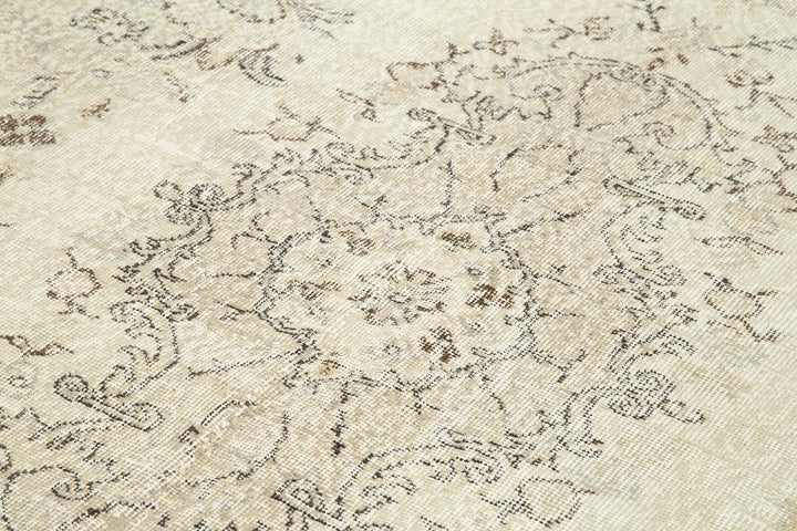 6x10 Beige Turkish Vintage Area Rug - 29767