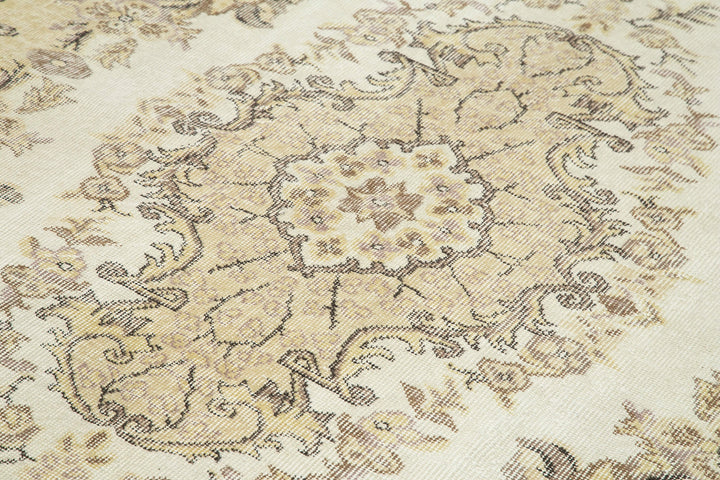 6x9 Beige Turkish Vintage Area Rug - 29787