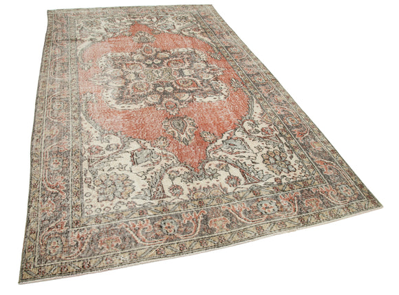6x10 Beige Turkish Vintage Area Rug - 29803