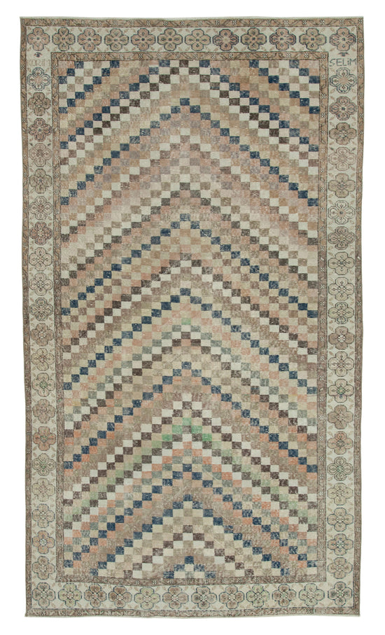 5x10 Beige Bohemian Rug  - 29945