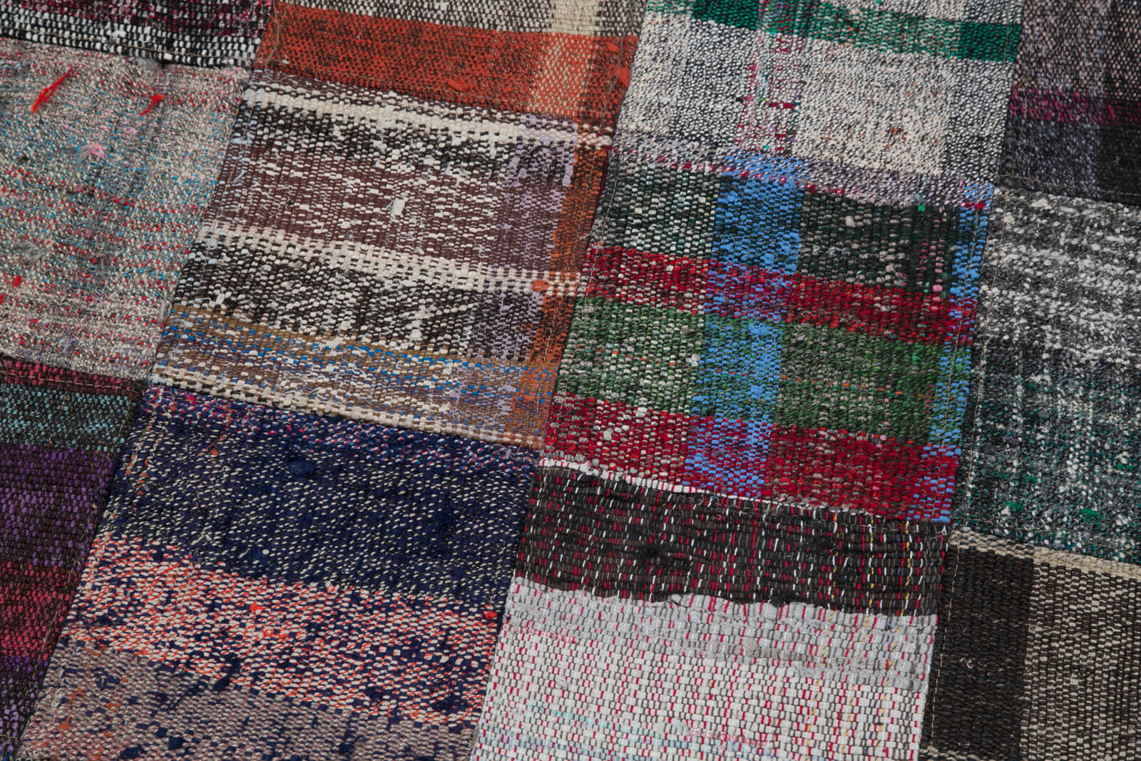 3x8 Multicolor Kilim Patchwork Runner Rug - 30286