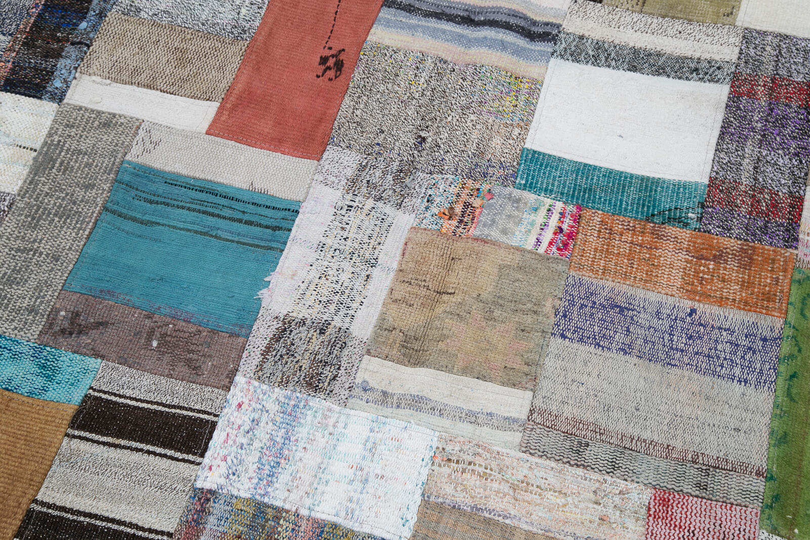 6x8 Multicolor Kilim Patchwork Rug - 30304
