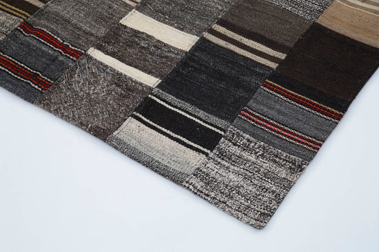 6x8 Brown Kilim Patchwork Rug - 30306