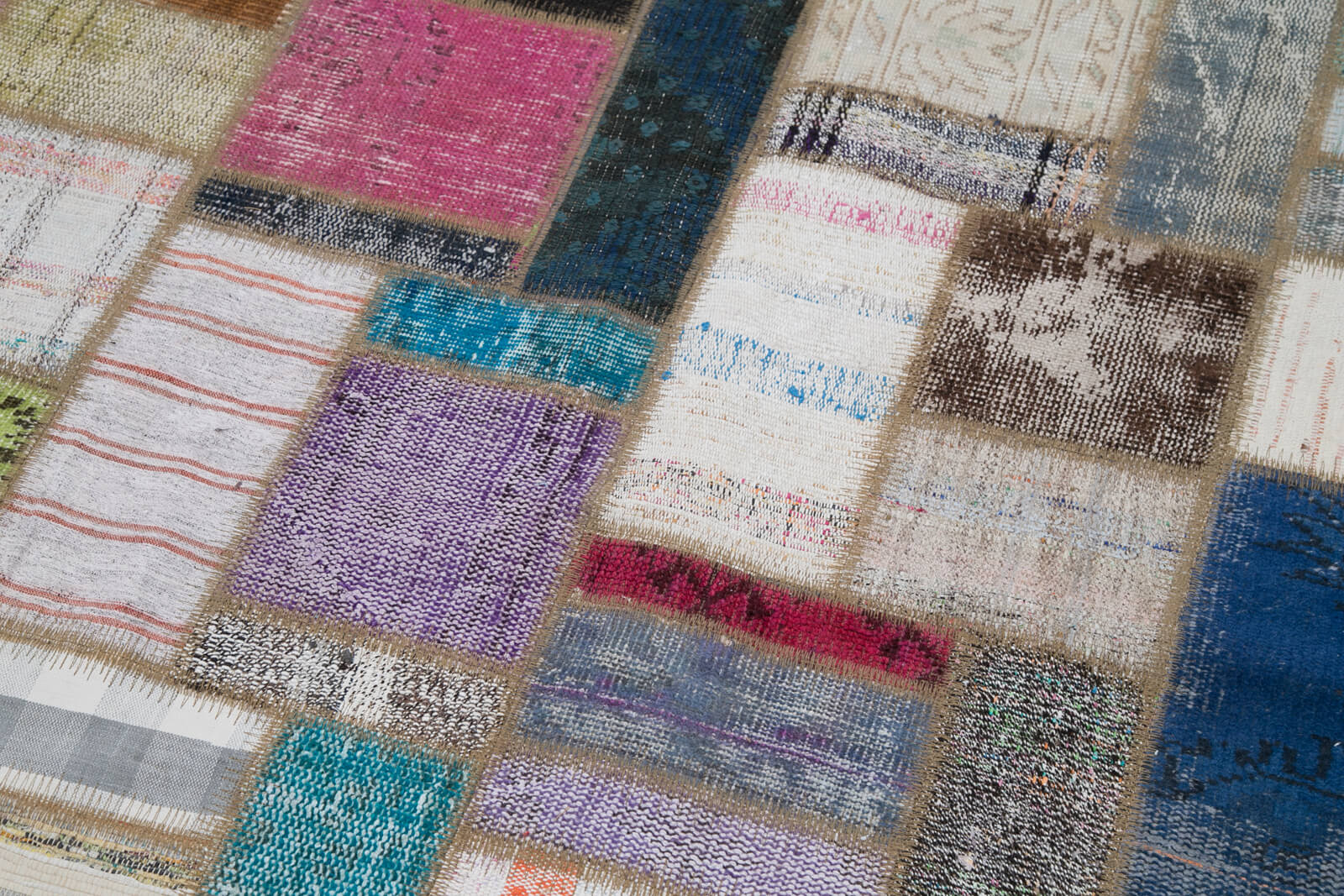 6x8 Multicolor Kilim Patchwork Rug - 30310