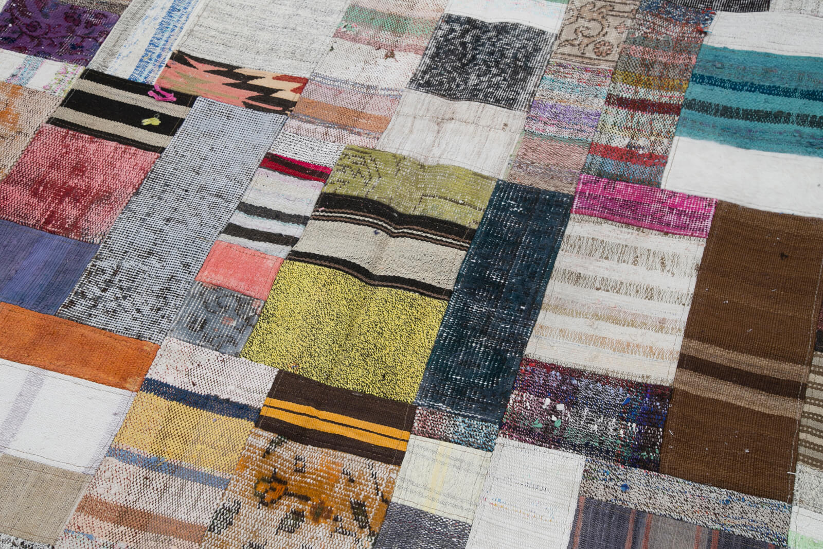 7x10 Multicolor Kilim Patchwork Rug - 30323