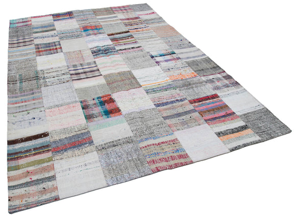 7x10 White Kilim Patchwork Rug - 30328