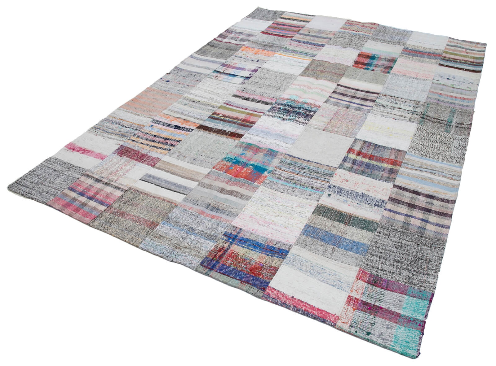 7x10 White Kilim Patchwork Rug - 30328