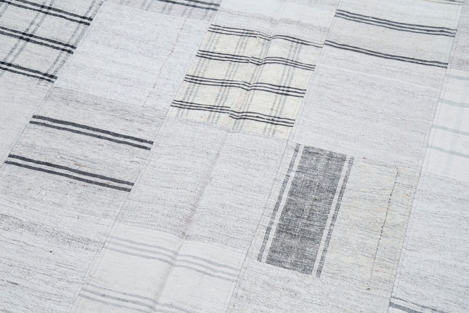 7x10 Beige Kilim Patchwork Rug - 30375