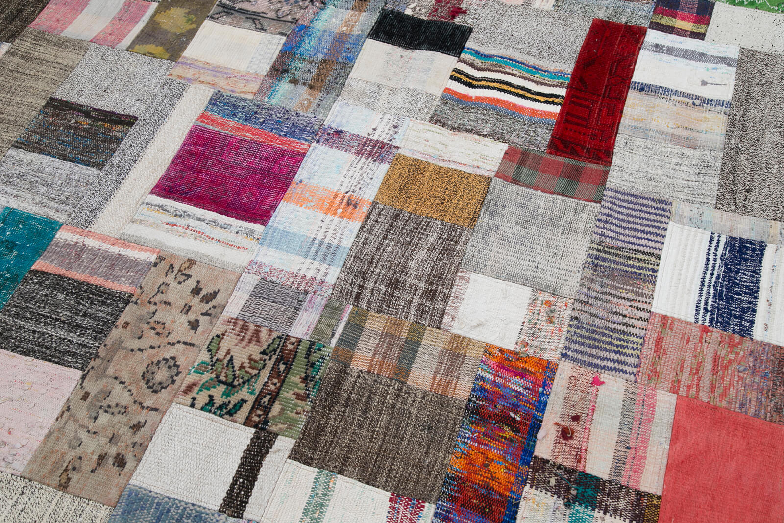 8x10 Multicolor Kilim Patchwork Rug - 30457