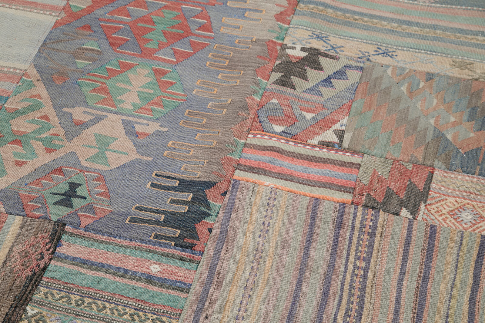 7x10 Multicolor Kilim Patchwork Rug - 30467