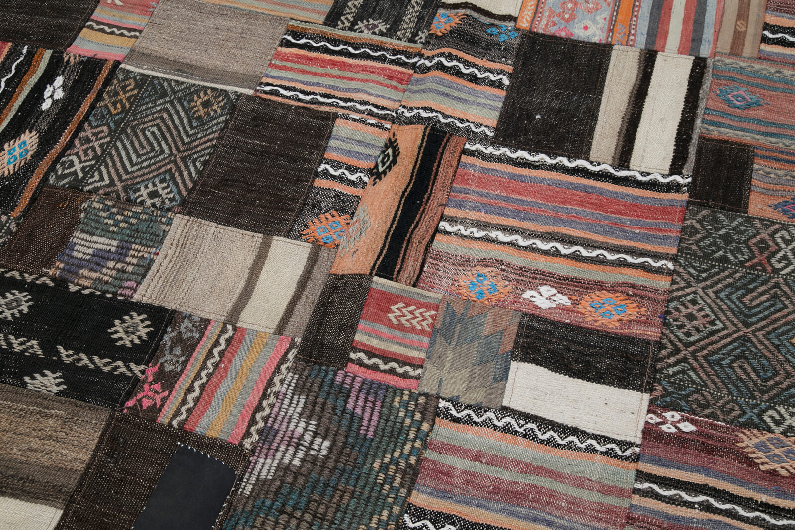 7x10 Brown Kilim Patchwork Rug - 30482