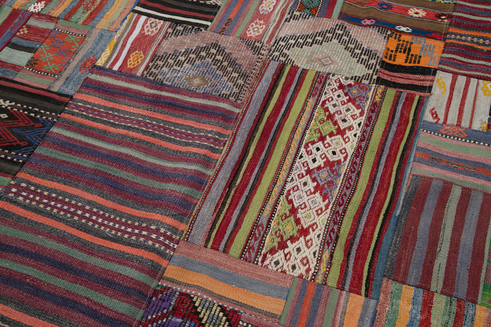 7x10 Multicolor Kilim Patchwork Rug - 30498