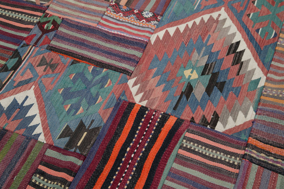 7x10 Multicolor Kilim Patchwork Rug - 30499