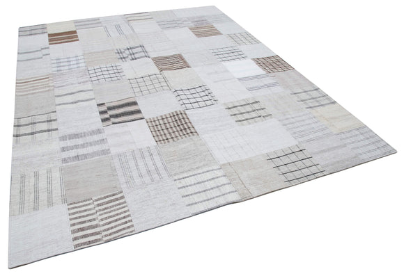 8x10 White Kilim Patchwork Rug - 30531
