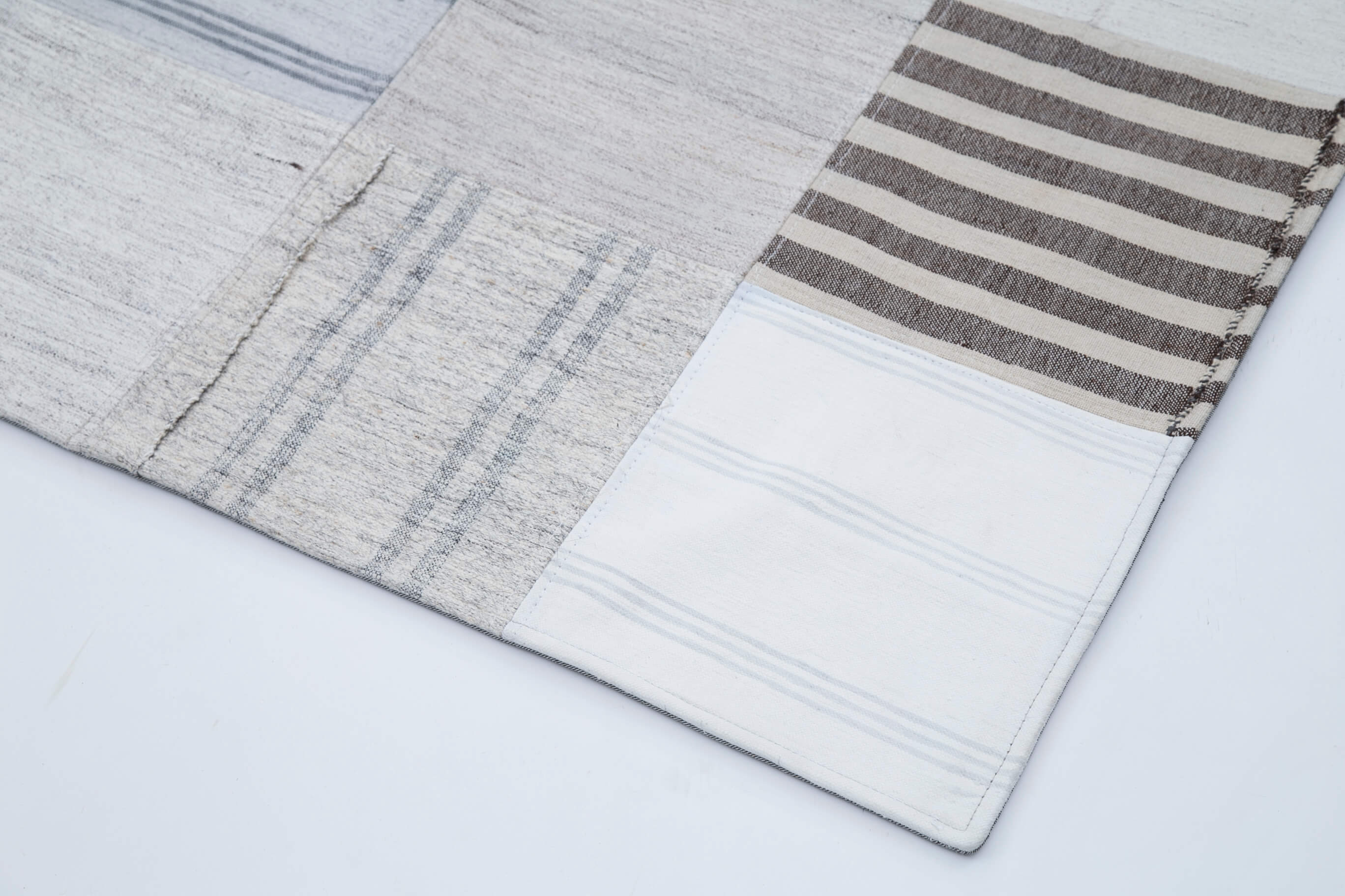 8x10 White Kilim Patchwork Rug - 30542
