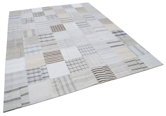 8x10 White Kilim Patchwork Rug - 30543