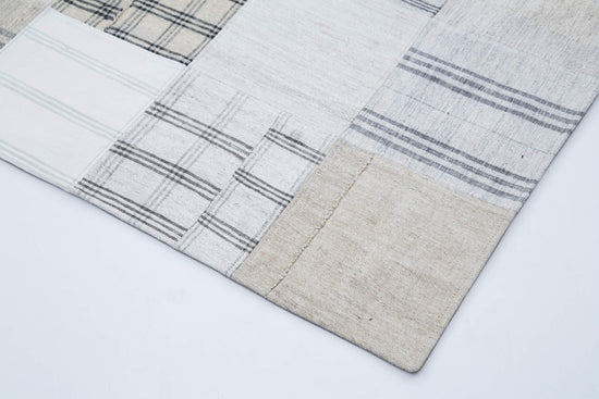 8x10 White Kilim Patchwork Rug - 30543