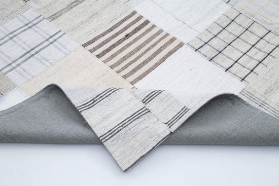 8x10 White Kilim Patchwork Rug - 30543