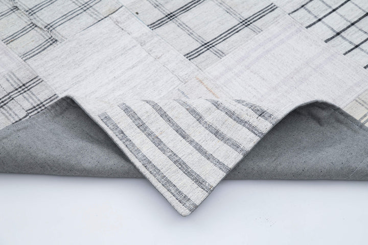 8x10 White Kilim Patchwork Rug - 30544