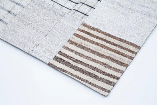 8x11 White Kilim Patchwork Rug - 30569