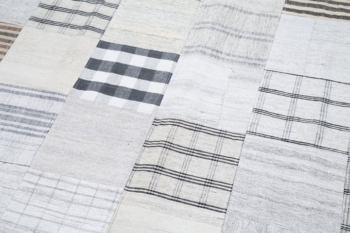 8x11 White Kilim Patchwork Rug - 30569