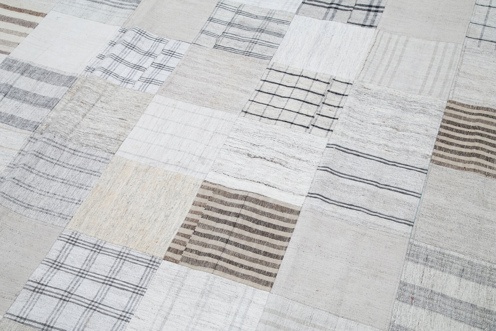 10x13 Beige Kilim Patchwork Rug - 30573