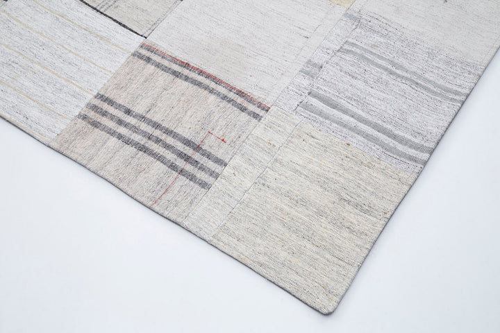 10x13 Beige Kilim Patchwork Rug - 30576