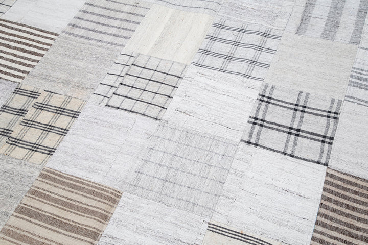10x13 Beige Kilim Patchwork Rug - 30578