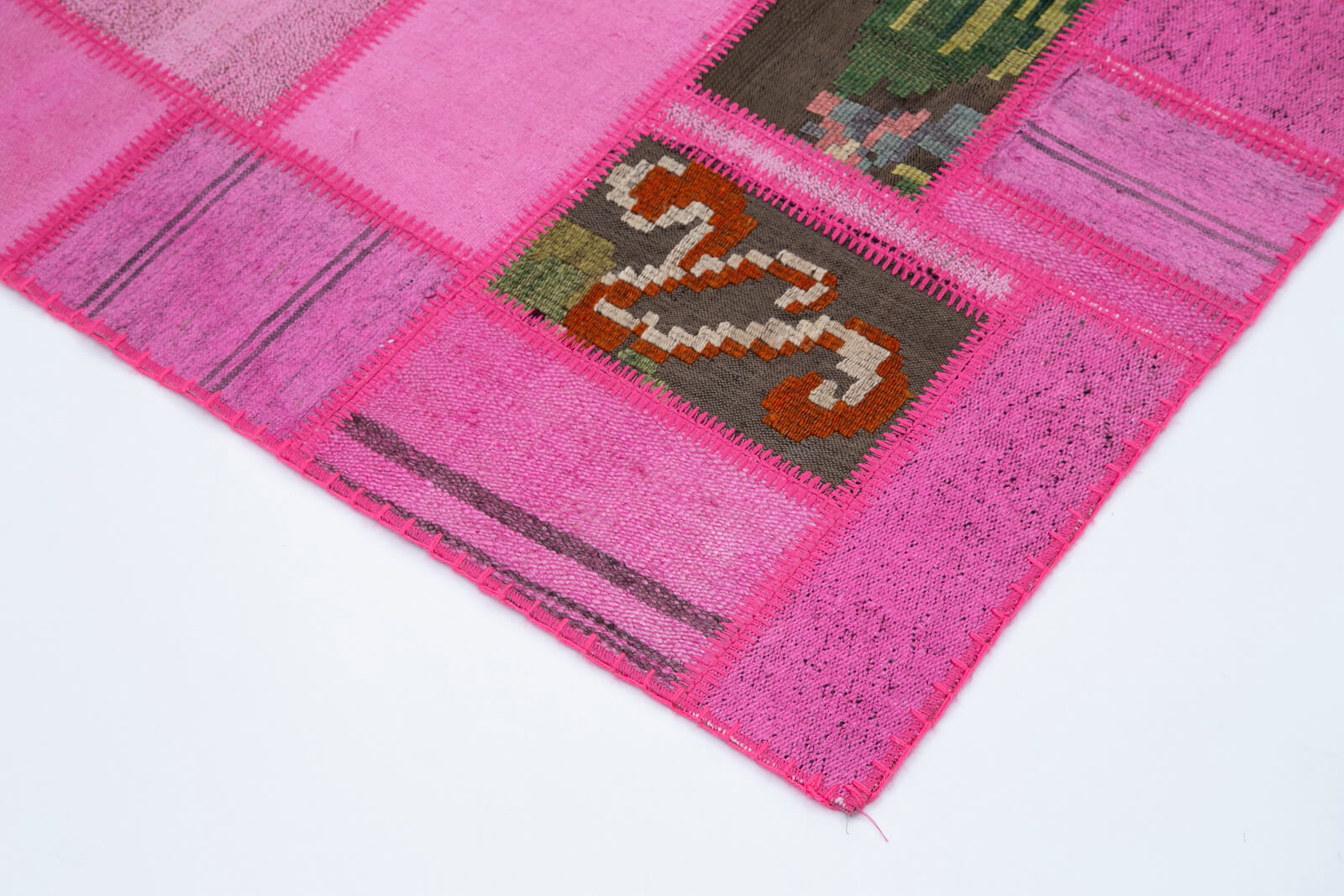 6x8 Pink Turkish Kilim Patchwork Rug - 30626