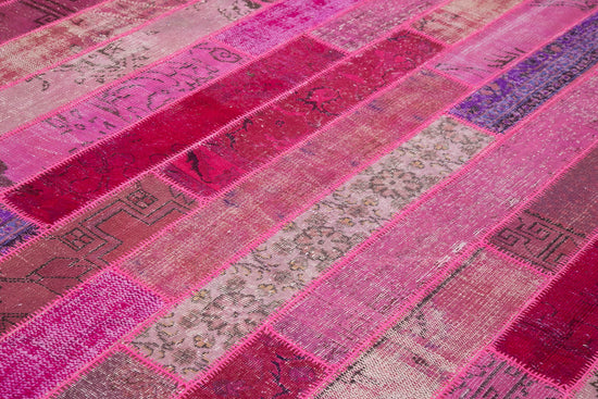 8x10 Pink Modern Patchwork Rug - 30978
