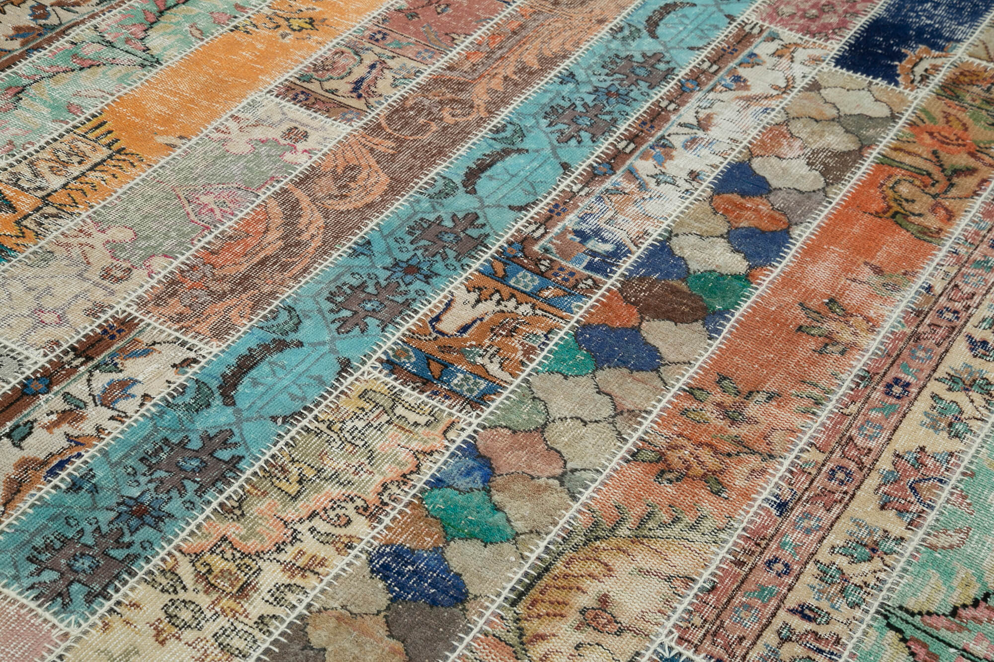 7x10 Multicolor Modern Patchwork Rug - 31001
