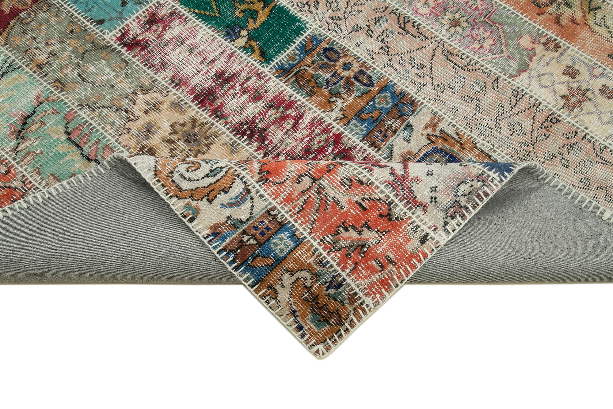 7x10 Red Modern Patchwork Rug - 31003