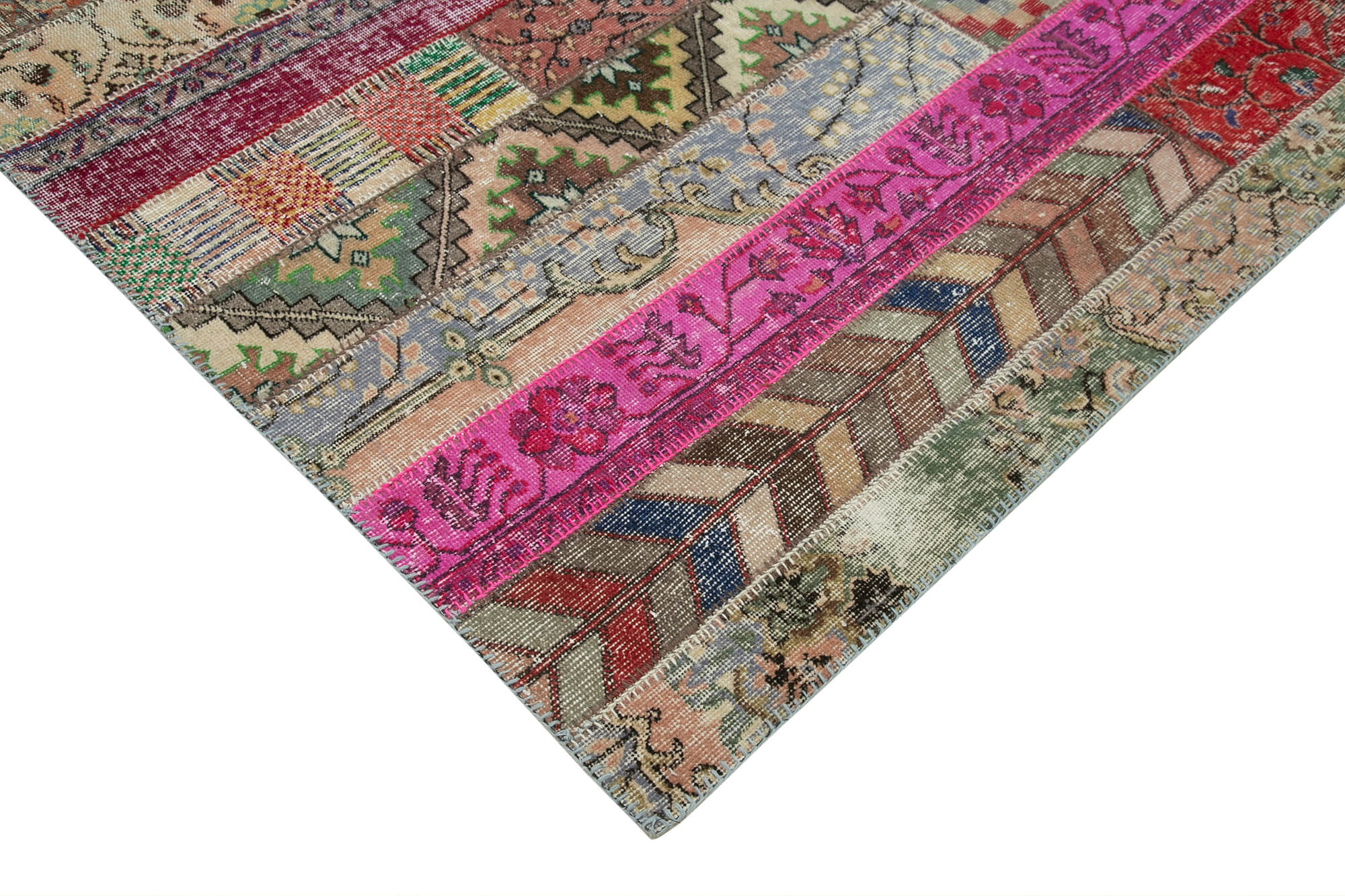 7x10 Red Modern Patchwork Rug - 31013