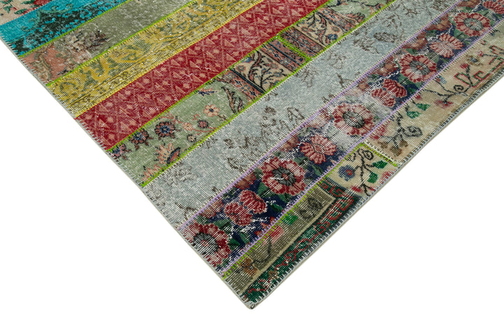 7x10 Multicolor Modern Patchwork Rug - 31025