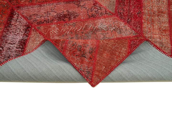7x10 Red Modern Patchwork Rug - 31035