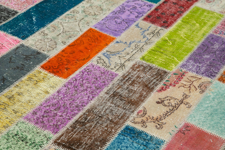 7x10 Multicolor Modern Patchwork Rug - 31036