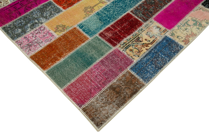 7x10 Multicolor Modern Patchwork Rug - 31040