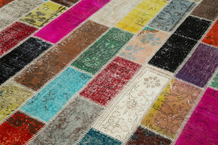 7x10 Multicolor Modern Patchwork Rug - 31040