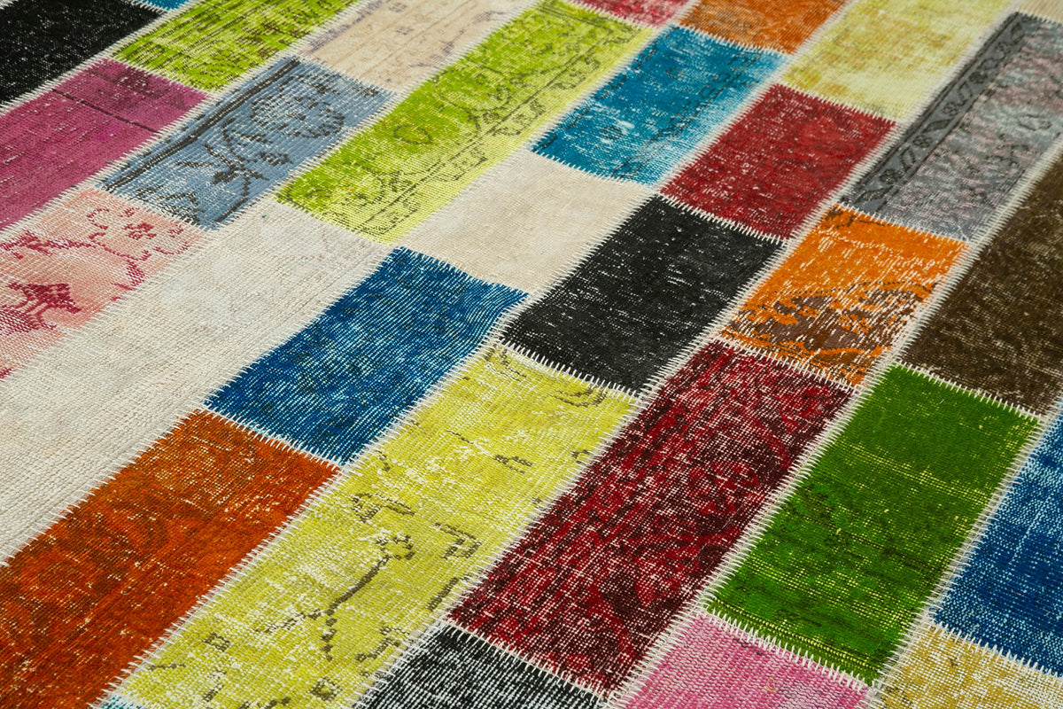 7x10 Multicolor Modern Patchwork Rug - 31064
