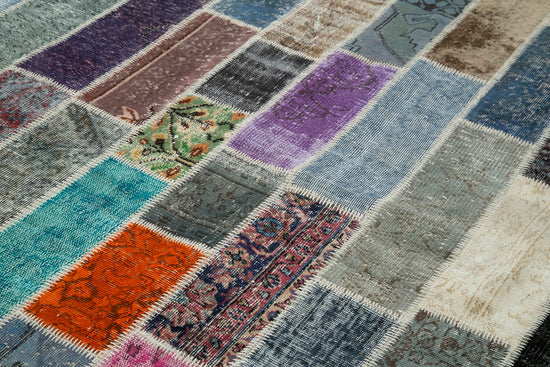 7x10 Multicolor Modern Patchwork Rug - 31070