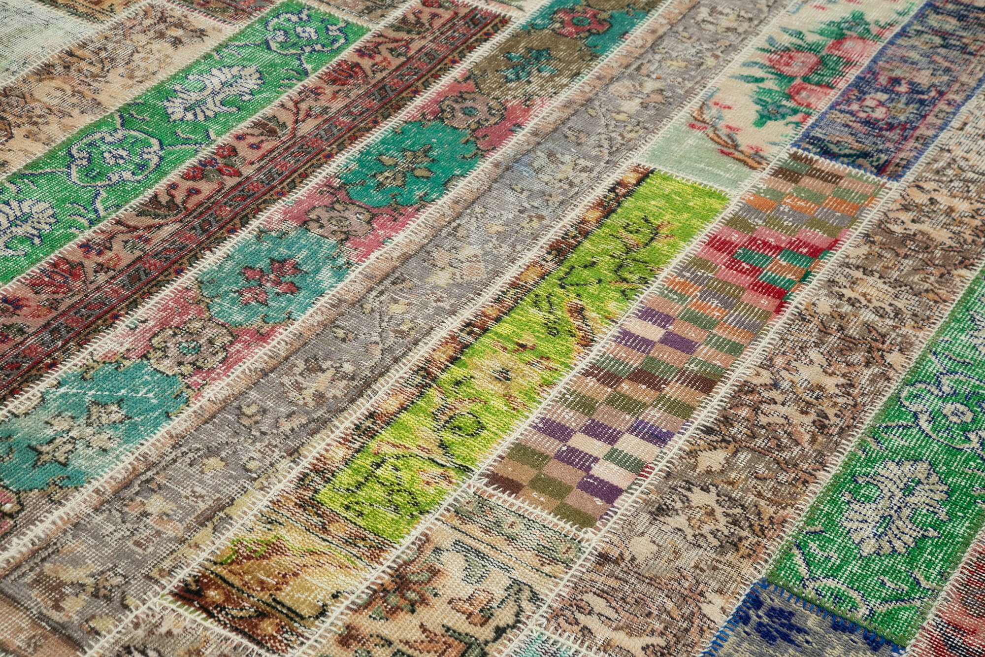 7x10 Multicolor Modern Patchwork Rug - 31079